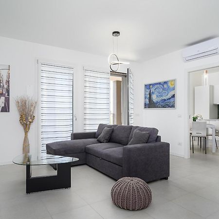 Martesana Apartment Милан Номер фото